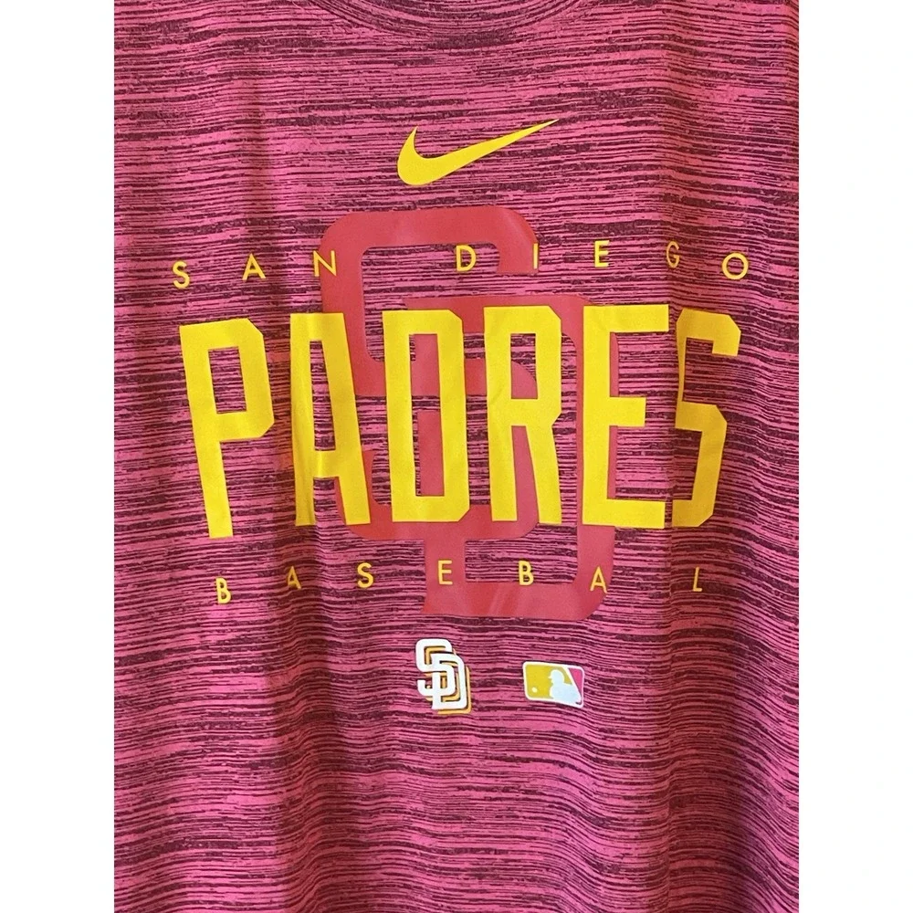 Men's 3XL NWOT San Diego Padres Nike City Connect Short Sleeve Shirt‎ Pink